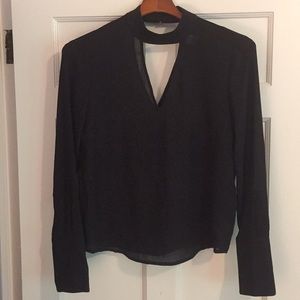 Black H&M shirt